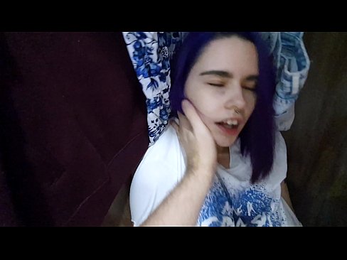 ❤️ Shkafda mening singlimni topib, unga yordam berdi ❤️❌ Sifatli porno uz.xxxtun.ru ❌❤